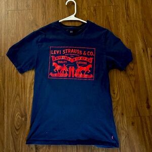 Men’s Levis T-shirt